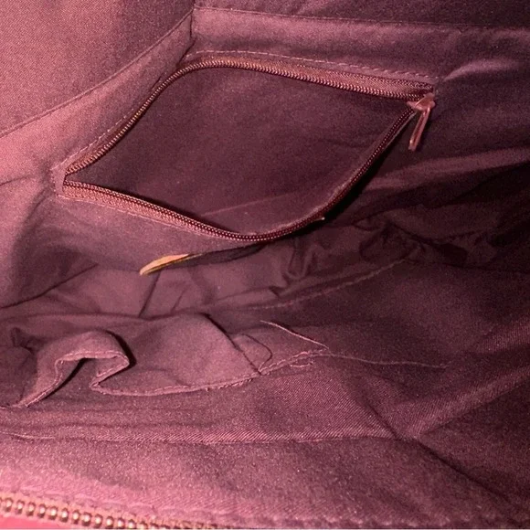 Discontinued Donna Sharp Quilted Tote with Double Handles - Picture 9 of 11